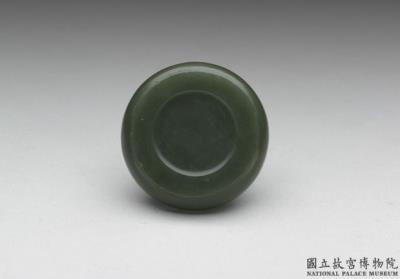 图片[2]-Green jade snuff dish, 18th century, Qing dynasty-China Archive